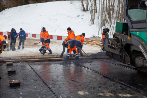В Кутьине в г.о. Подольск раньше срока приступили к укладке покрытия на мосту