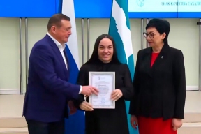 Губернатор Сахалинской области Валерий Лимаренко отметил предприятия, поддерживающие семьи сотрудников, знаком качества «Счастливое материнство»