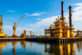 США планируют сократить поставки российской нефти в КНР в пользу своей