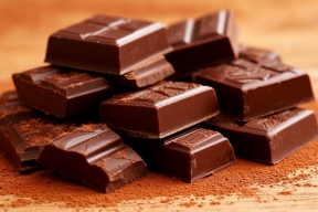 Лабораторный шоколад и рожковое дерево: что придет на смену какао-бобам