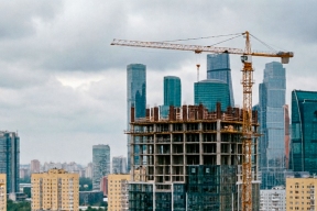 Плесень под обоями и трубы в коробах: какие минусы квартиры скрывают от покупателя