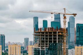 Плесень под обоями и трубы в коробах: какие минусы квартиры скрывают от покупателя