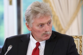 «Хочет, но не получается»: Песков — о попытках Зеленского подражать Рэмбо