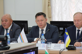 Председатель Заксобрания ЕАО Роман Бойко представил коллегам из регионов ДФО предложения по поддержке участников СВО