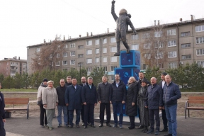 Спикер Заксобрания Александр Ведерников: Инициативные проекты укрепляют связь власти и жителей региона, что подтверждают примеры Ангарска и Шелехова