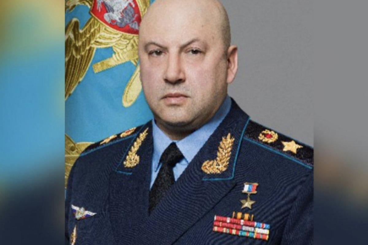«Символично, что именно он»: новосибирский депутат высказался о возможном возвращении Суровикина