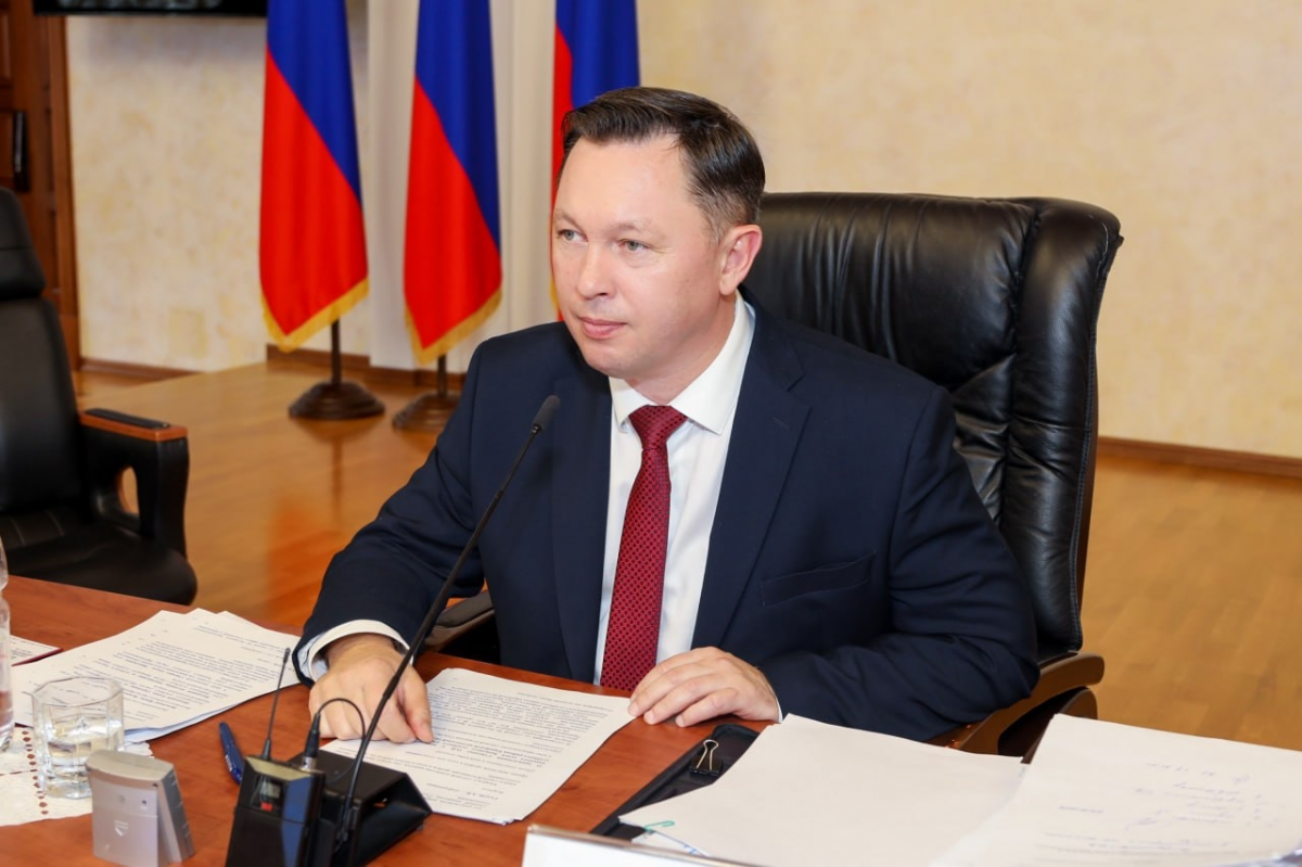 Спикер Заксобрания ЕАО Роман Бойко избран сенатором в Совет Федерации единогласным решением депутатов