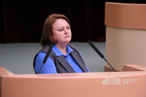 Председатель Саратовской областной Думы Алексей Антонов призвал детского омбудсмена региона к более активному взаимодействию с депутатским корпусом