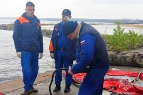 Московские спасатели подключились к поискам пропавших на Волге подростков
