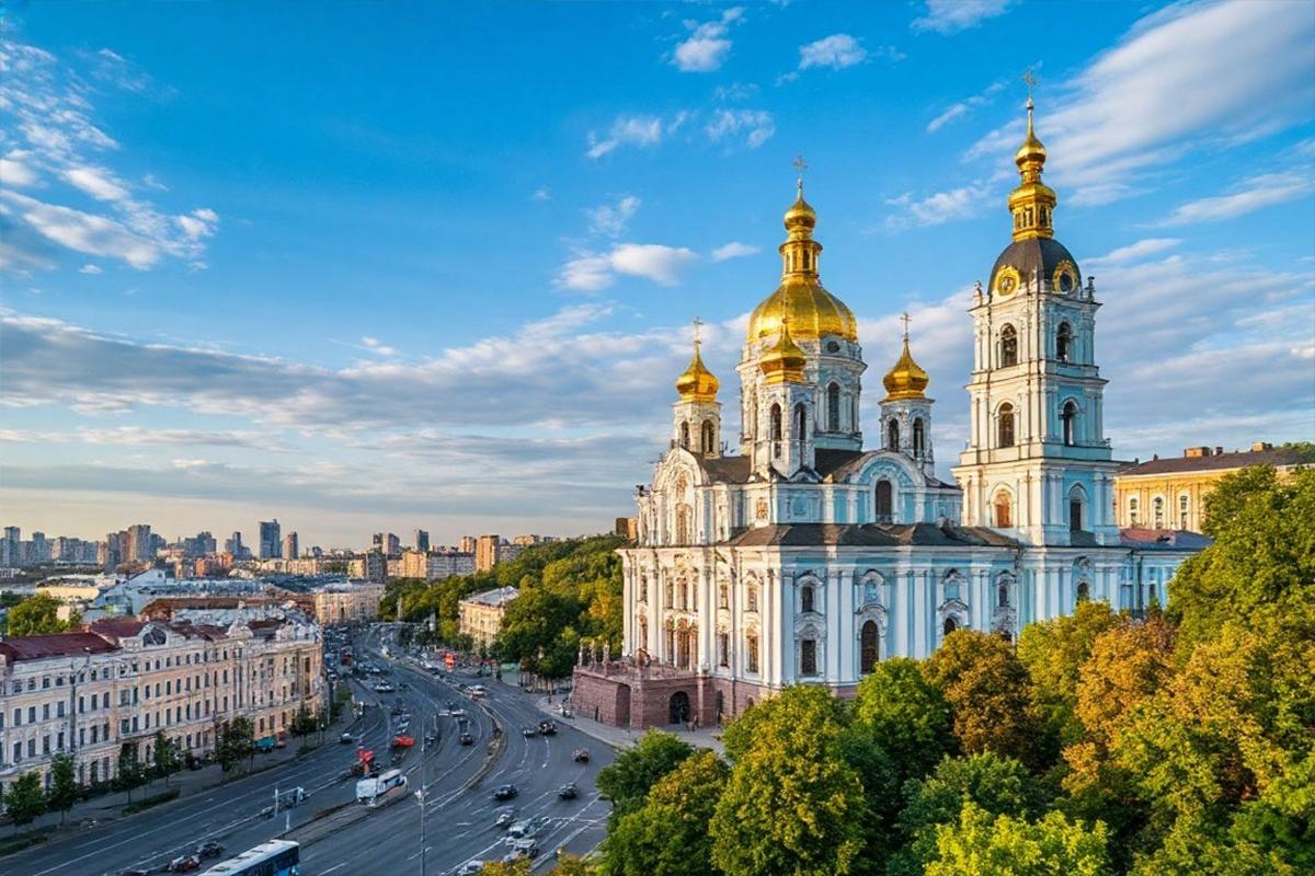 Кличко: Киев на грани выживания — метро встало, такси по космическим ценам, пробки