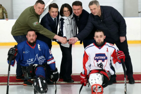 Глава Самары Иван Носков поздравил с победой сборную региона в III этапе Всероссийской любительской следж-хоккейной лиги на призы ХК «Лада»