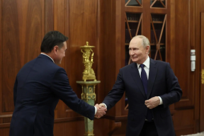 Губернатор Подмосковья Андрей Воробьев поздравил Президента Владимира Путина с днем рождения и поблагодарил за поддержку предложений региона