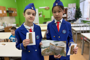 Патриотическое воспитание в Котельниках: учащиеся школы №1 приняли участие в акции «Блокадный хлеб»