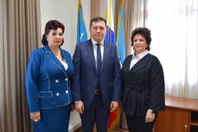 Председатель гордумы Светлана Иванова наметила перспективы сотрудничества между Тюменью и Южно-Сахалинском