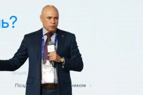 Губернатор Артамонов обсудил трудоустройство со студентами вузов и колледжей Липецка