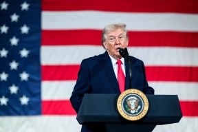 Трамп в пух и прах разнес слухи FT о «тайных словах» Си Цзиньпина про Россию: «Он никогда такого не говорил»