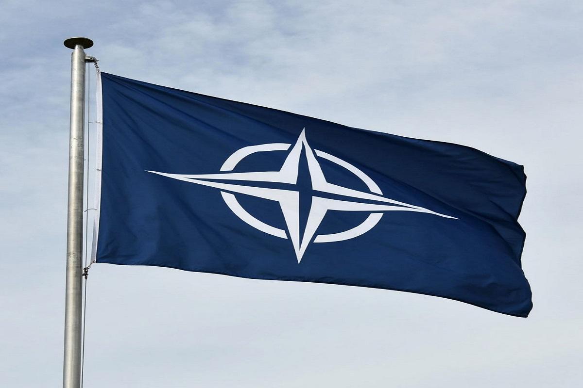 Ядерная бездна близко: профессор раскрыл, из-за чего НАТО втянут в войну с Россией