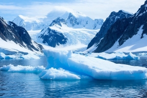 «Рентген» Антарктиды: как ученые заглянули под 3-километровый лед